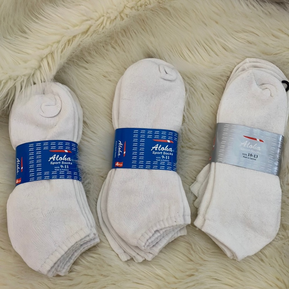 Brand new socks - size 9-11